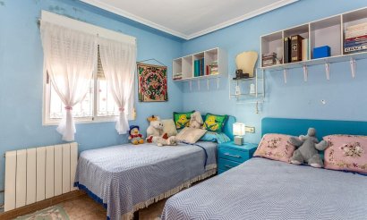 Resale - Villa - Orihuela Costa - La Zenia- Orihuela costa