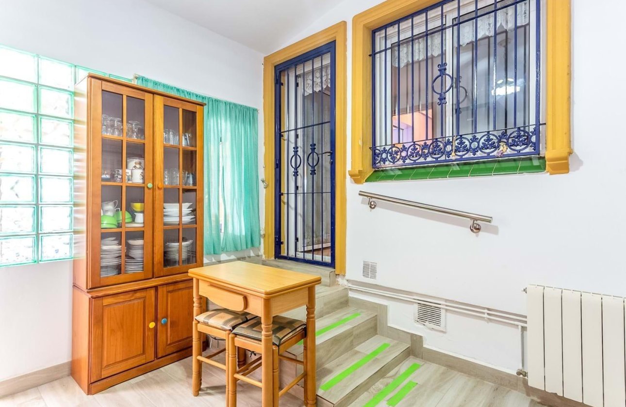 Resale - Villa - Orihuela Costa - La Zenia- Orihuela costa