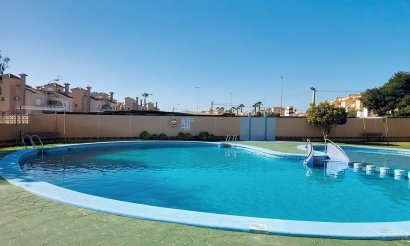 Resale - Villa - Orihuela Costa - La Zenia- Orihuela costa