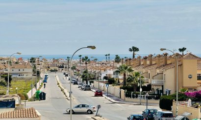 Resale - Villa - Orihuela Costa - La Zenia- Orihuela costa