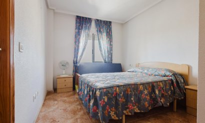 Resale - Apartment / flat - Torrevieja - Parque de Las Naciones