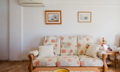 Resale - Apartment / flat - Torrevieja - Parque de Las Naciones