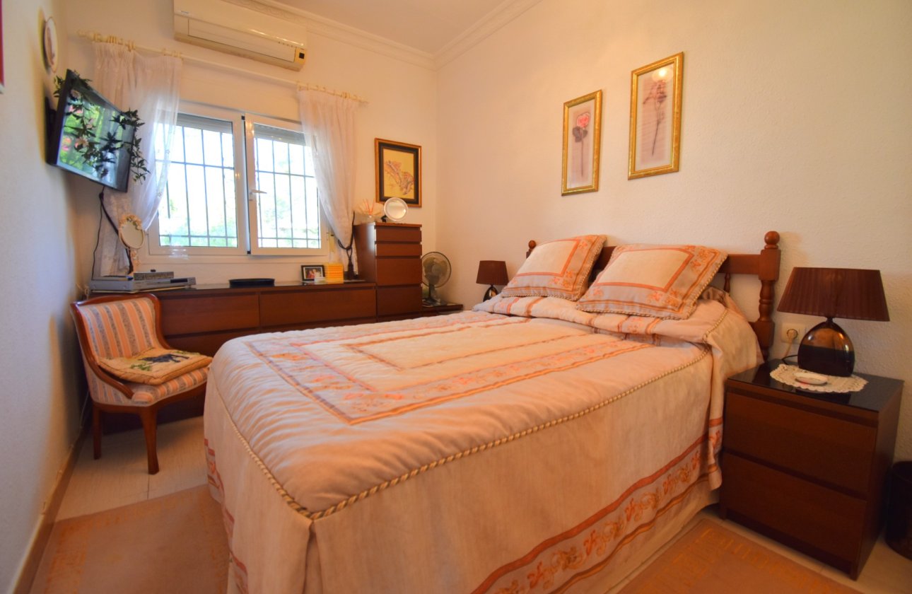 Resale - Villa - Orihuela Costa - Los Balcones