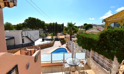 Resale - Villa - Orihuela Costa - Los Balcones