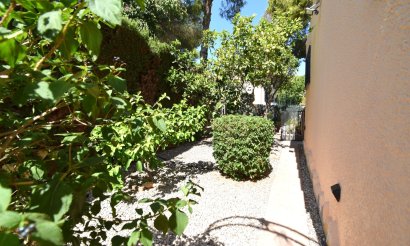 Resale - Villa - Orihuela Costa - Los Balcones