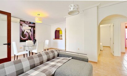 Resale - Apartment / flat - Torrevieja - Rocio del Mar