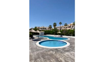 Resale - Bungalow - Orihuela Costa - Cabo Roig