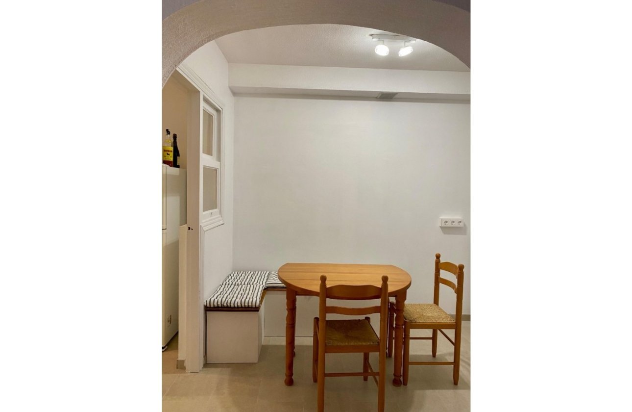 Resale - Bungalow - Orihuela Costa - Cabo Roig