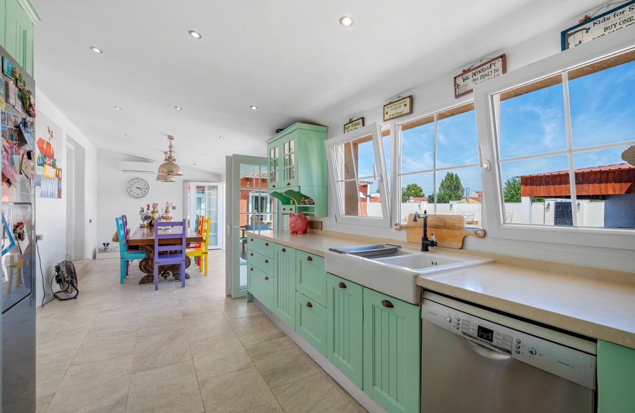 Resale - Villa - Almoradí - Las Heredades