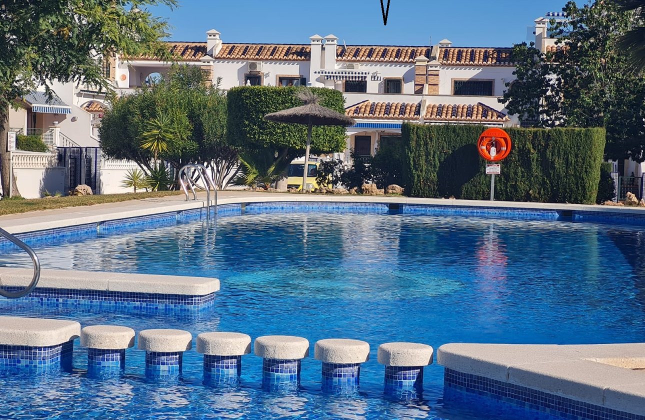 Reventa - Bungalow - Orihuela Costa