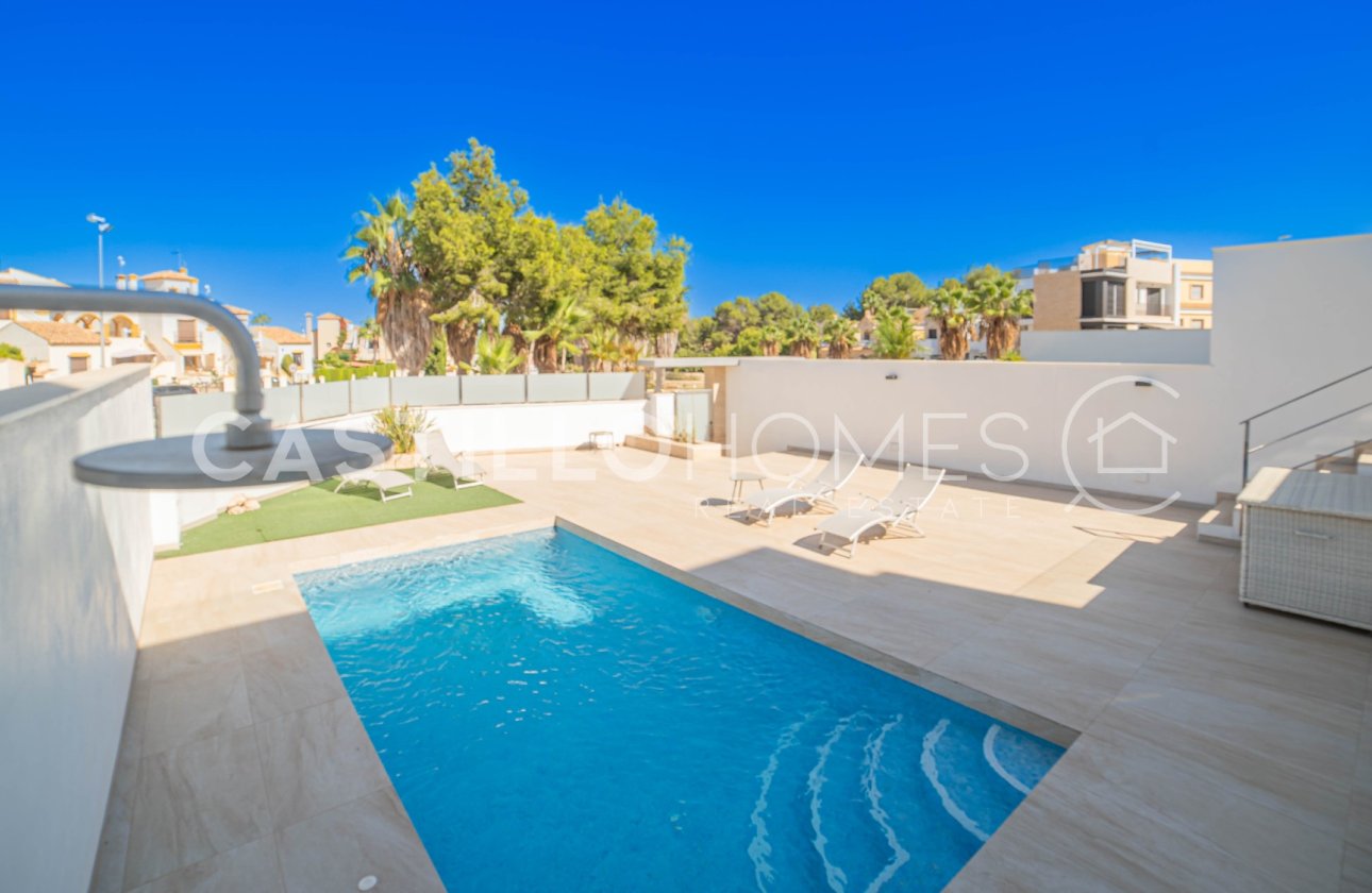Resale - Villa - Orihuela Costa - Las Filipinas