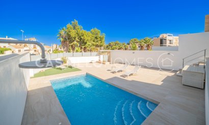 Resale - Villa - Orihuela Costa - Las Filipinas