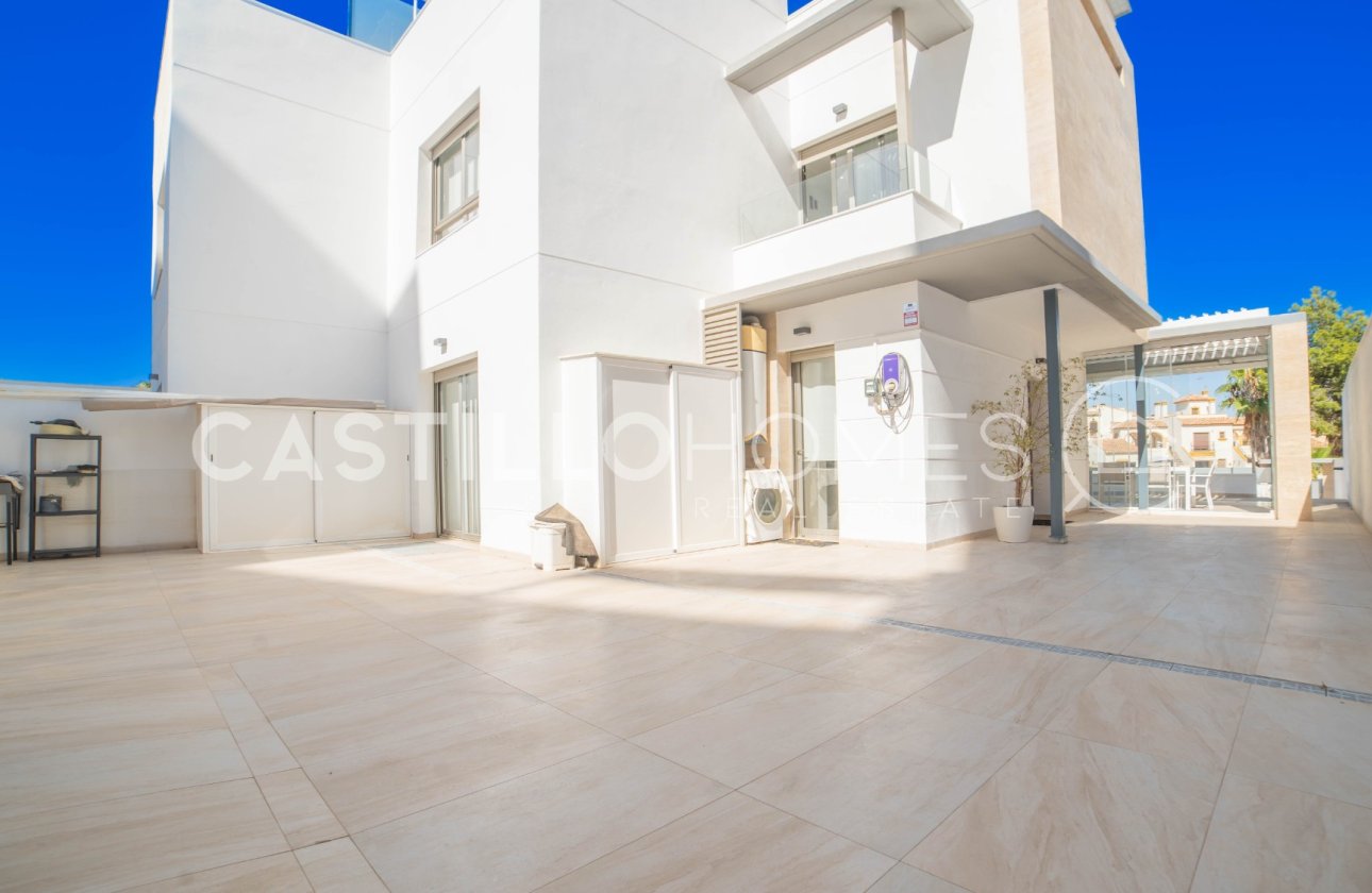 Resale - Villa - Orihuela Costa - Las Filipinas