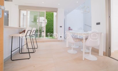 Resale - Villa - Orihuela Costa - Las Filipinas