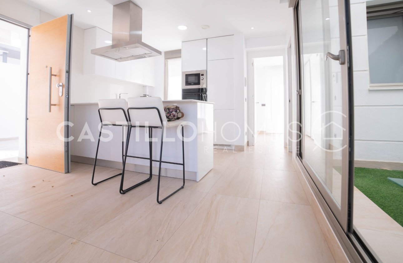 Resale - Villa - Orihuela Costa - Las Filipinas