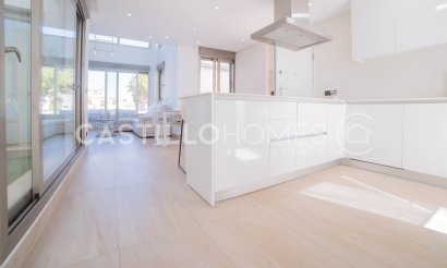 Resale - Villa - Orihuela Costa - Las Filipinas