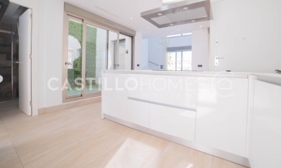 Resale - Villa - Orihuela Costa - Las Filipinas