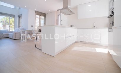 Resale - Villa - Orihuela Costa - Las Filipinas