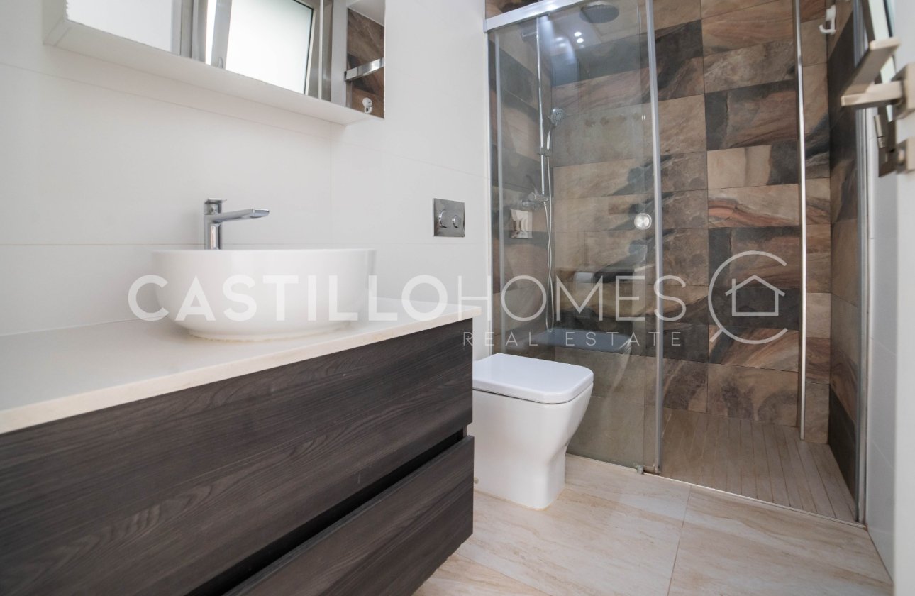 Resale - Villa - Orihuela Costa - Las Filipinas