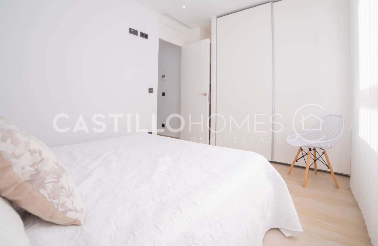 Resale - Villa - Orihuela Costa - Las Filipinas