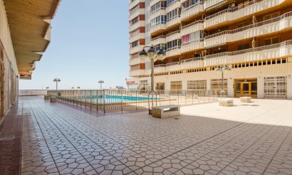 Resale - Apartment / flat - Torrevieja - Playa del Acequión