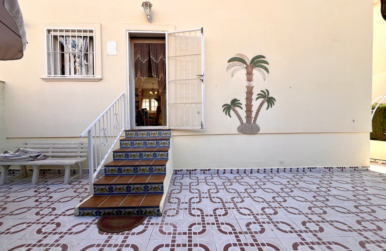 Resale - Apartment / flat - Orihuela Costa - Playa Flamenca