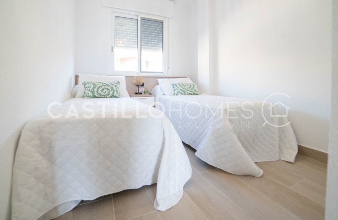 Resale - Apartment / flat - Torrevieja - Torre del moro