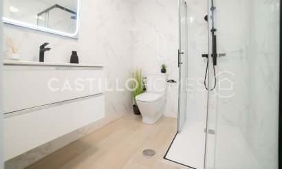 Resale - Apartment / flat - Torrevieja - Torre del moro