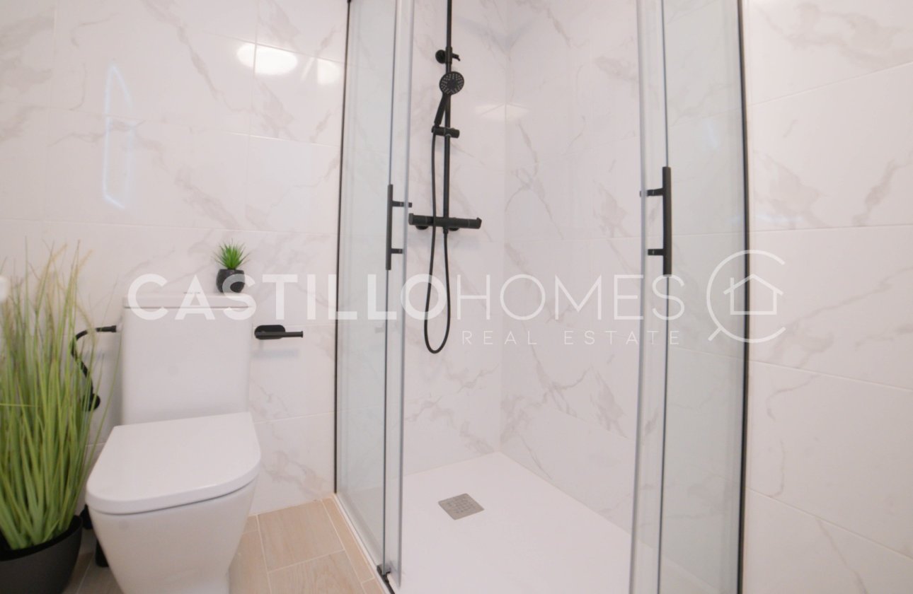 Resale - Apartment / flat - Torrevieja - Torre del moro