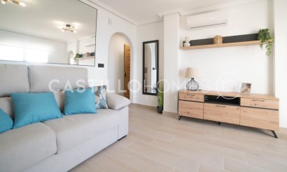 Resale - Apartment / flat - Torrevieja - Torre del moro