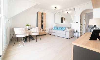 Resale - Apartment / flat - Torrevieja - Torre del moro