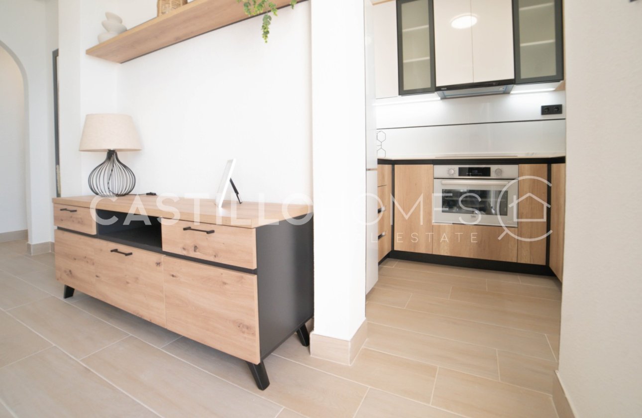 Resale - Apartment / flat - Torrevieja - Torre del moro