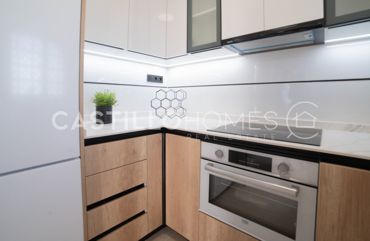 Resale - Apartment / flat - Torrevieja - Torre del moro