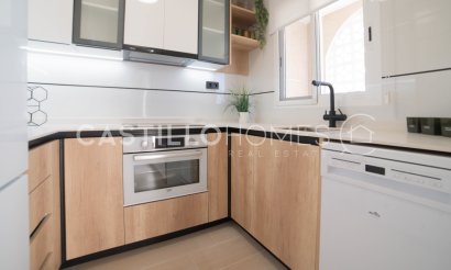 Resale - Apartment / flat - Torrevieja - Torre del moro