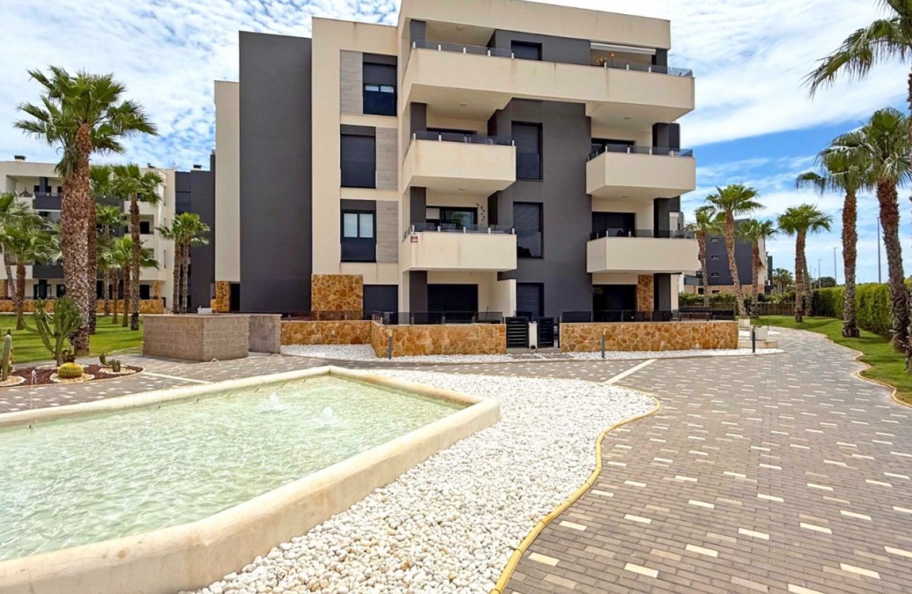 Resale - Apartment / flat - Orihuela Costa - Los Altos