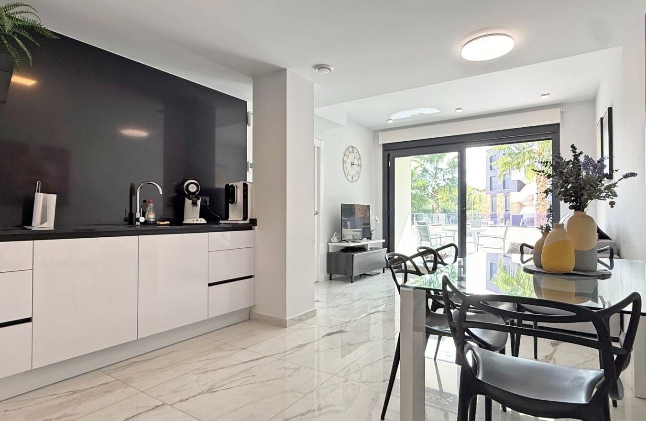 Resale - Apartment / flat - Orihuela Costa - Los Altos