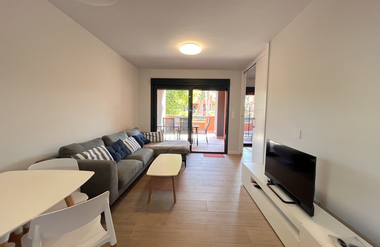 Resale - Apartment / flat - Villamartin