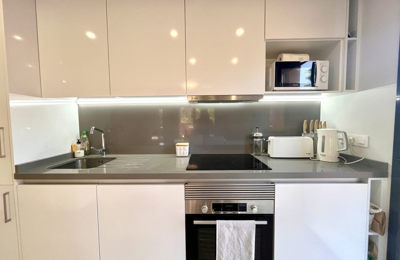 Resale - Apartment / flat - Villamartin