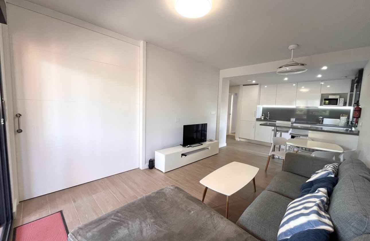 Resale - Apartment / flat - Villamartin