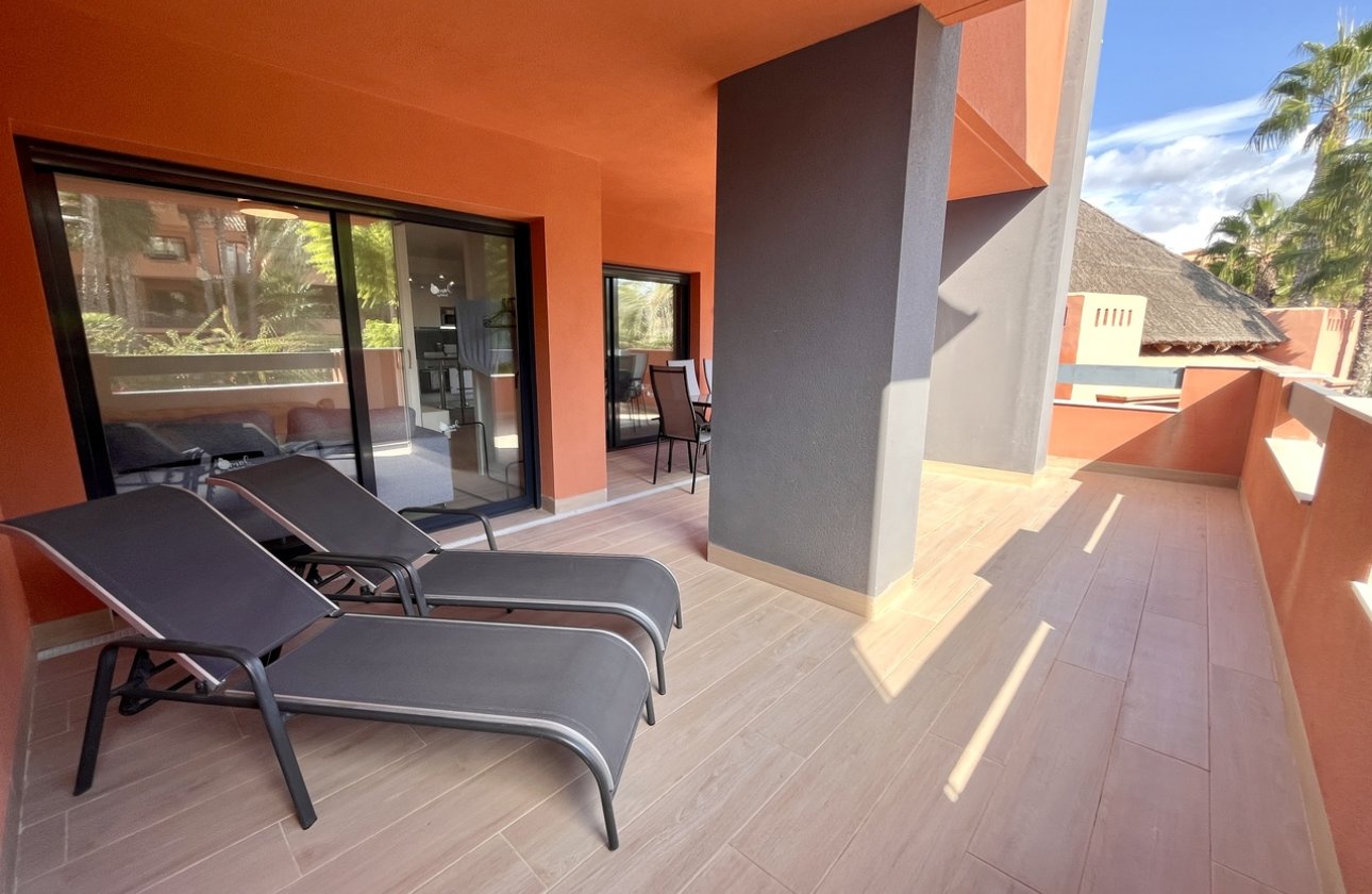 Resale - Apartment / flat - Villamartin