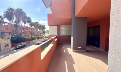 Resale - Apartment / flat - Villamartin