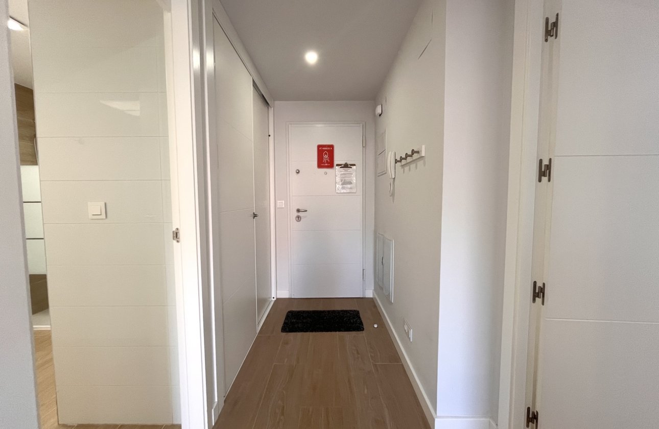 Resale - Apartment / flat - Villamartin