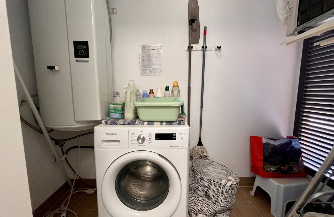 Resale - Apartment / flat - Villamartin