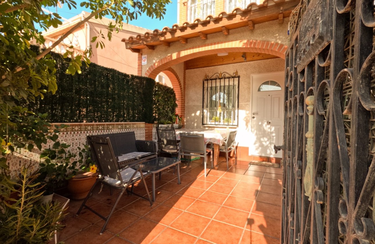Resale - Townhouse - Torrevieja - El Acequión - Los Náufragos