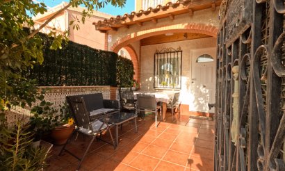 Resale - Townhouse - Torrevieja - El Acequión - Los Náufragos