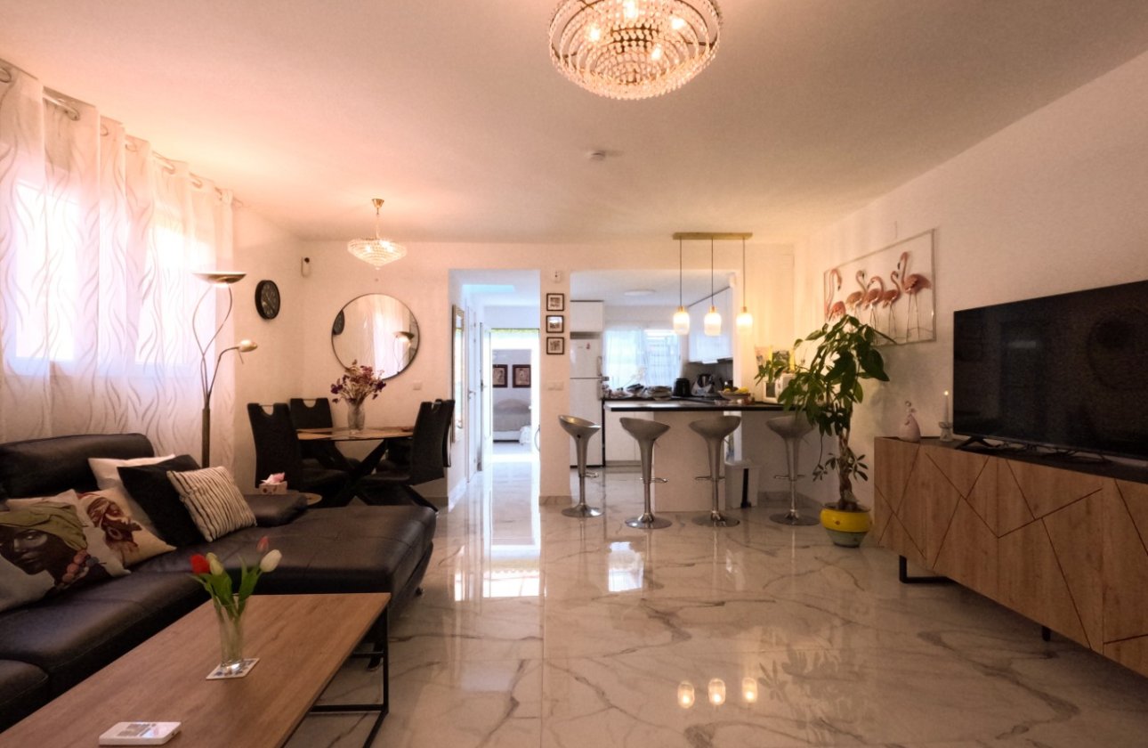 Resale - Townhouse - Torrevieja - El Acequión - Los Náufragos