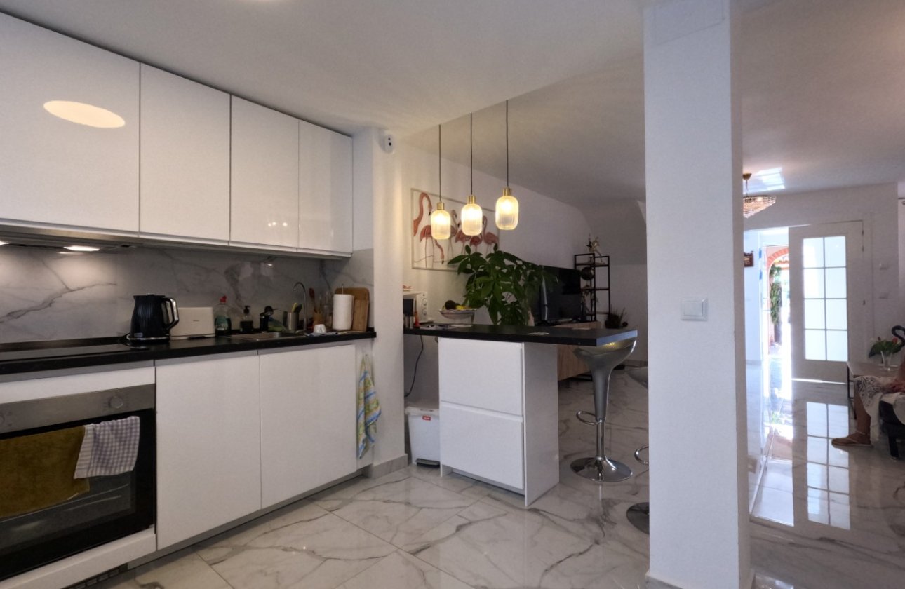 Resale - Townhouse - Torrevieja - El Acequión - Los Náufragos