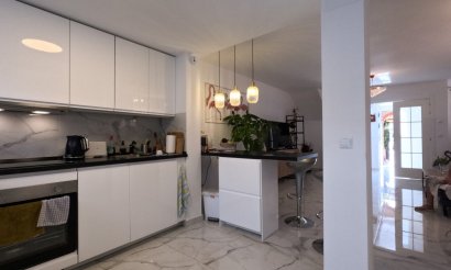 Resale - Townhouse - Torrevieja - El Acequión - Los Náufragos