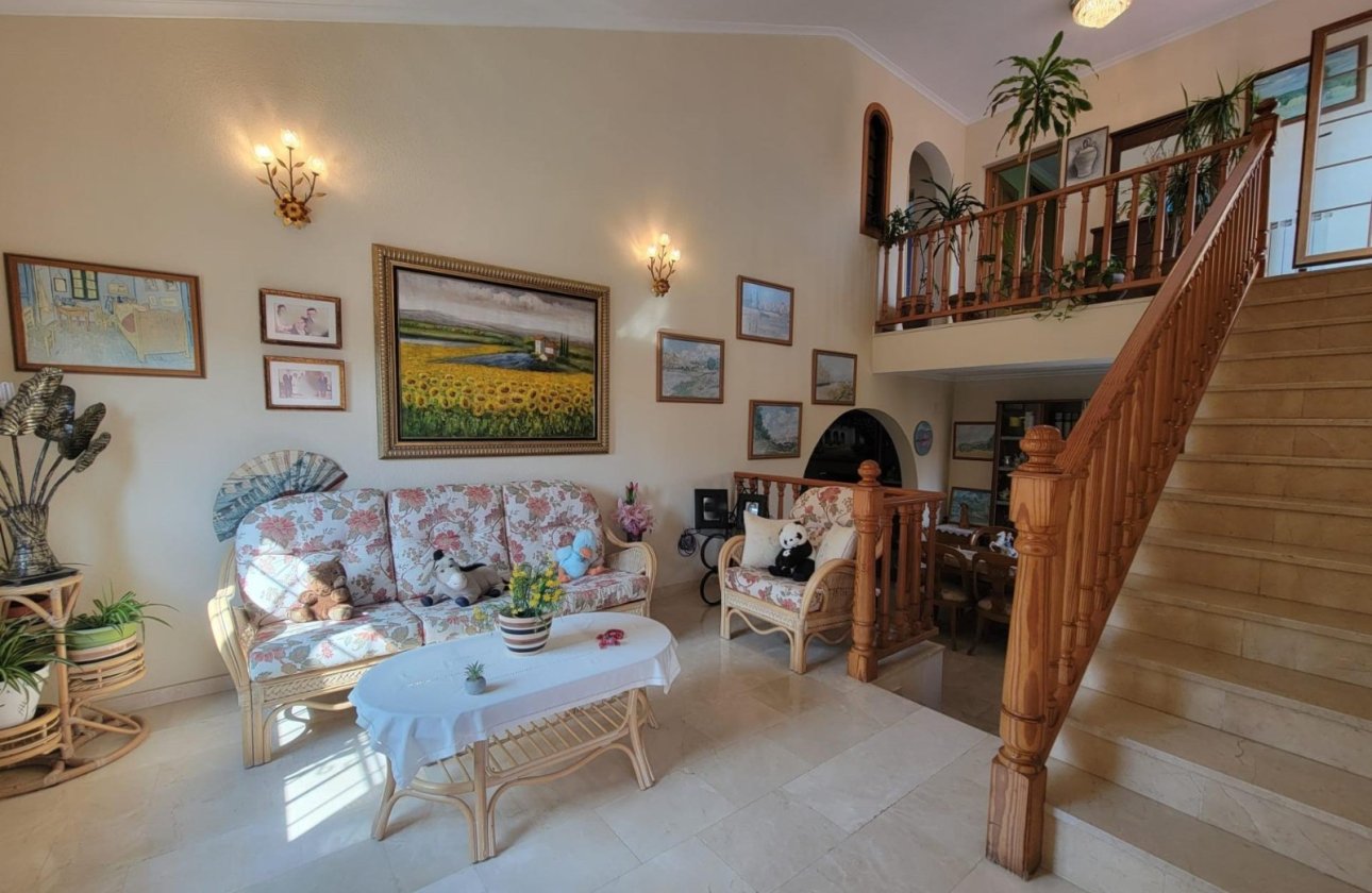 Resale - Villa - Torrevieja - Aguas Nuevas