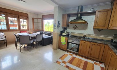 Resale - Villa - Torrevieja - Aguas Nuevas